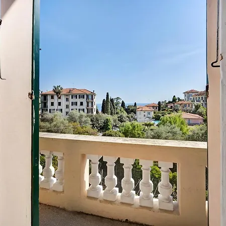 Lägenhet Appartamento Blu Imperia